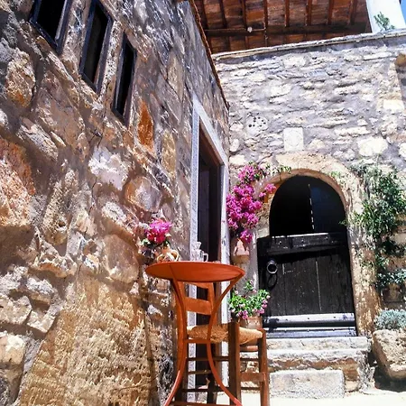Traditional Homes Of Crete 3*