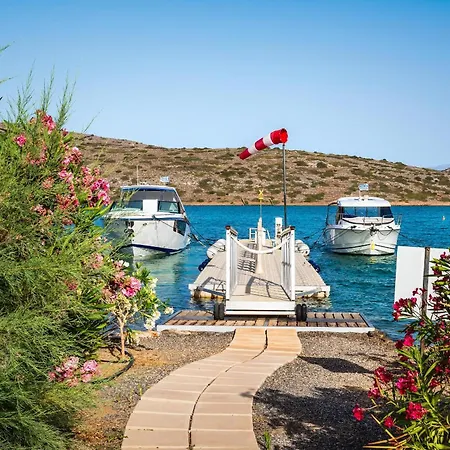 Natalia * Elounda (Crete)