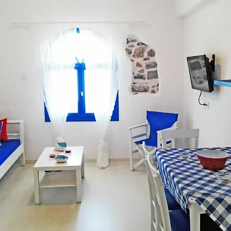 Holiday home Eleftheria Sea Side Traditional House *