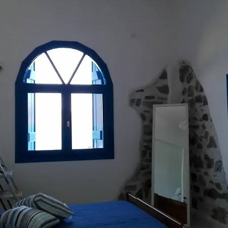 Eleftheria Sea Side Traditional House Holiday home *