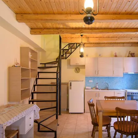 Lilas Traditional Maisonette * Elounda