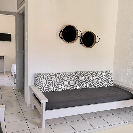Hotel de apartamente Emilia *