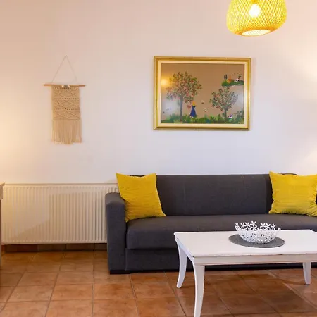 Apartment Anemelia *