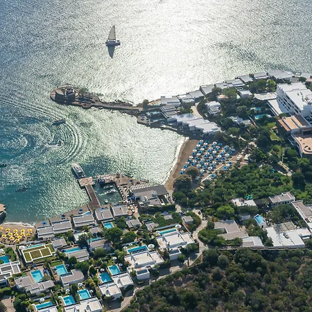 & Villas, A Member Of The Leading Of The World Hotel 5*