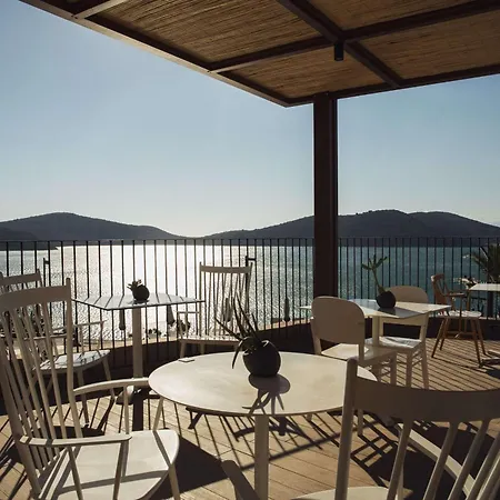Resort Domes Aulus Resort, Adults Only, Curio By Hilton