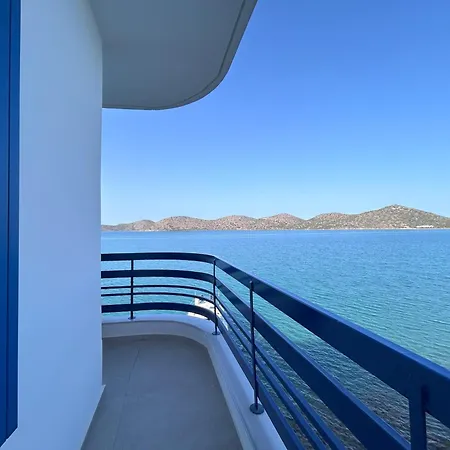 Apartment Sea-front Cozy *
