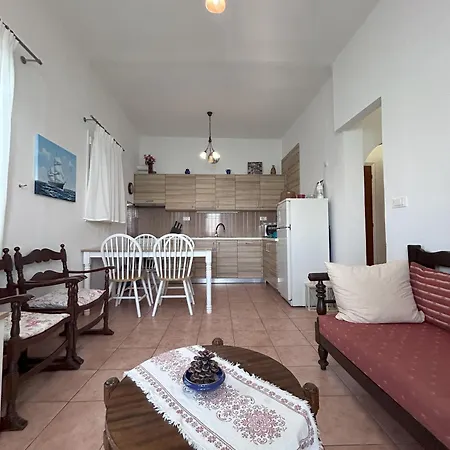 Apartment Sea-front Cozy