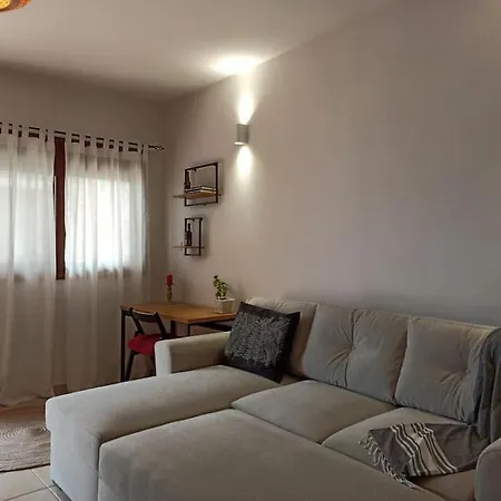 Apartment Plaka Cozy