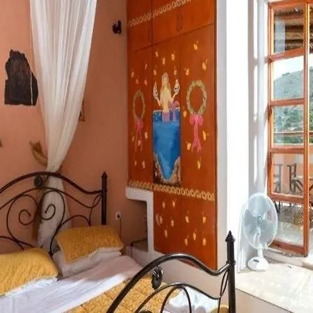 Hotel Almond Tree