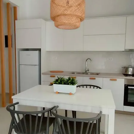 Kelly's Urban