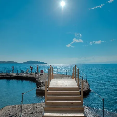 Breeze Resort Elounda