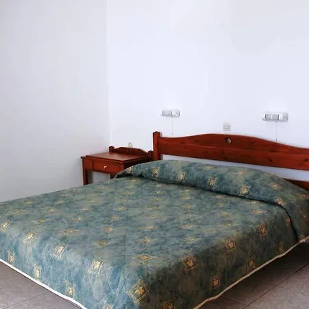 Tasmania Village Aparthotel 2*