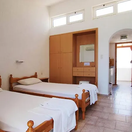Aparthotel Tasmania Village 2*