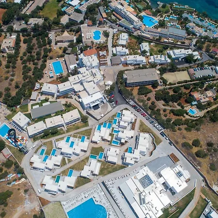 Breeze Elounda