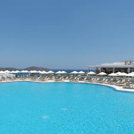 Breeze Resort 5*